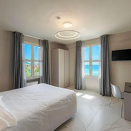 Hotel Levi