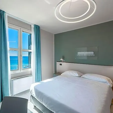 Hotel Levi